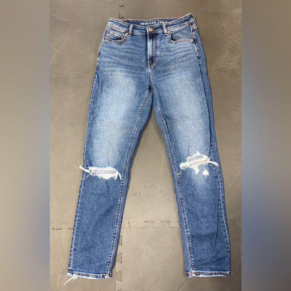 American Eagle Stretch Mom Jeans